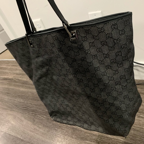 Authentic Gucci tote bag - Picture 2 of 5